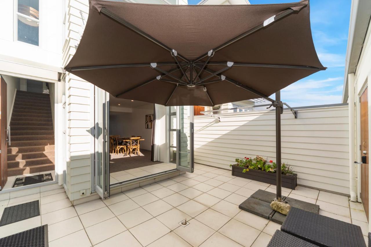 Lakeview Luxury - Taupo Holiday Apartment Exterior foto